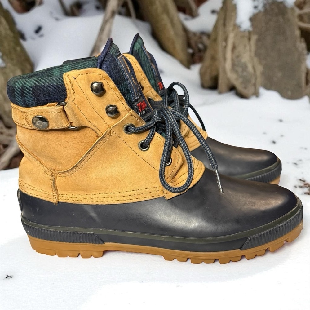 AE Thermolite Stormgear Women's Winter & Rain Duck Boots Black Tan Plaid Size 9
